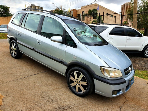 Chevrolet Zafira 2.0 Elegance Flex Power Aut. 5p 2010