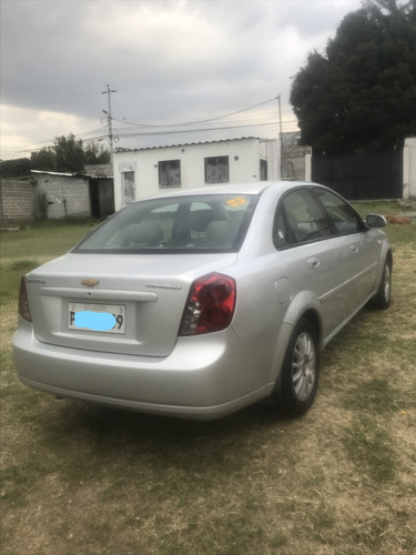 Vendo Chevrolet Optra 1.8 L T/m