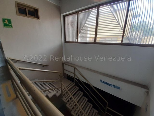 Cf Hermoso Edificio Con Excelente Distribución Con Mobiliario De Oficina A La Venta En El Limón!! Listing 25-14707