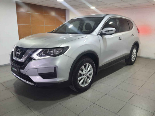 Imagen 3 de 11 de Nissan X Trail 2018 5p Sense 2 L4/2.5 Aut