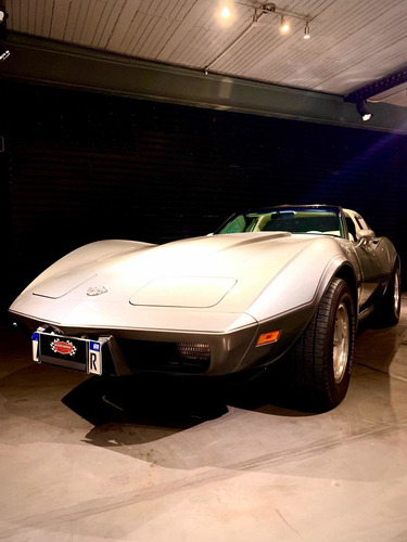 Imagen 8 de 10 de Stingray V8 350 Stingray