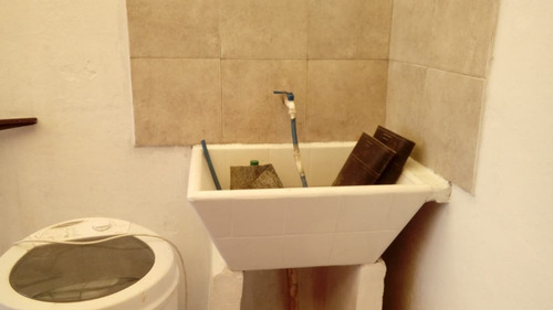 Imagen 7 de 17 de Departamento En Venta En Merlo Centro 2 Amb