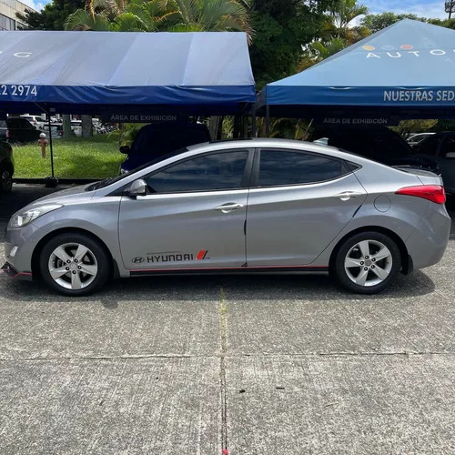 Hyundai Elantra 1.8 I35 Gl Mt