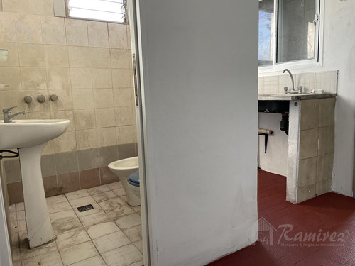 Casa 5 Ambientes En Venta, Oportunidad! - Ituzaingo Norte