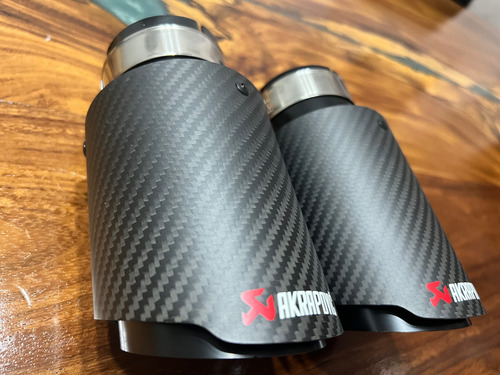 Puntas De Escape Fibra De Carbon Akrapovic Mate Remus Hks Negro