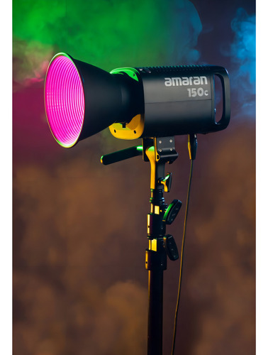 Aputure Amaran 150c Rgbww Luz Contínua 150w Iluminador Led