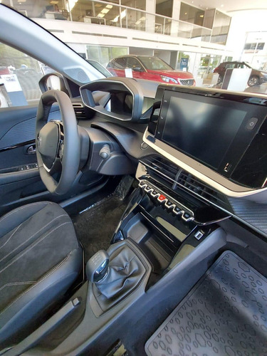Peugeot 208 1.6l Feline Tiptronic 2021