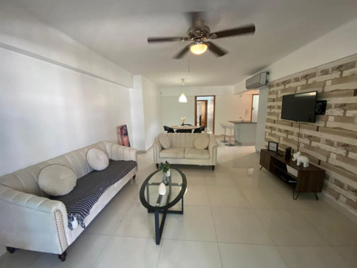 Se Alquila Apartamento Amueblado En El Ensanche Julieta (próximo A La Av. Winston Churchill)