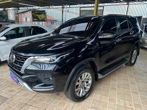 Toyota Hilux SW4 srx