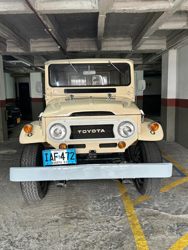 Toyota Land Cruiser Fj40 Año 1961 Motor 1f, Caja 3 Cambios.