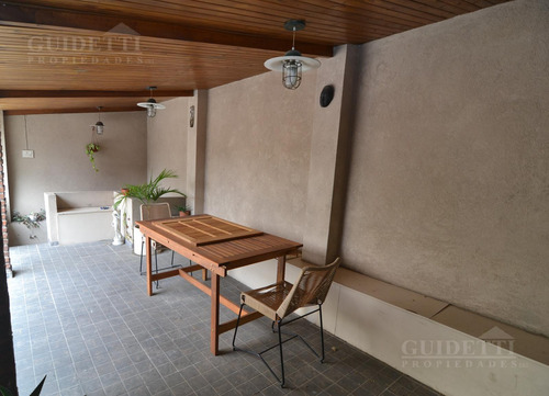 Departamento 3 Ambientes Con Terraza En Llavallol Al 4100