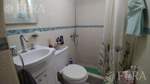 Venta Casa Para Dos Familias Con Cochera En Bernal Oeste