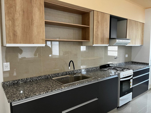 Casa Dúplex En Venta En Parque Leloir, Ituzaingó, G.b.a. Zona Oeste