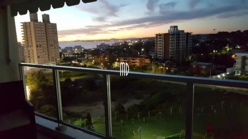 Hermoso Apartamento En Complejo De Categoría Primera Linea De La Mansa - Ref: 6358
