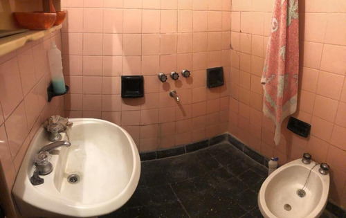 Imagen 4 de 12 de Casa 3 Ambientes A Refaccionar