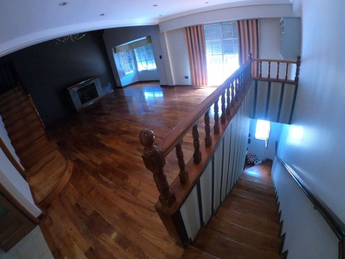 Imagen 4 de 11 de Ph En Venta En Moron