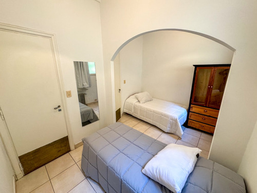 Departamento Amplio Estilo Frances En Recoleta