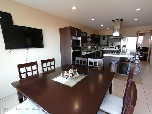 Imagen 8 de 14 de Casa En Venta En Cerrada Fracc Villa Florence 21-3198 Cr