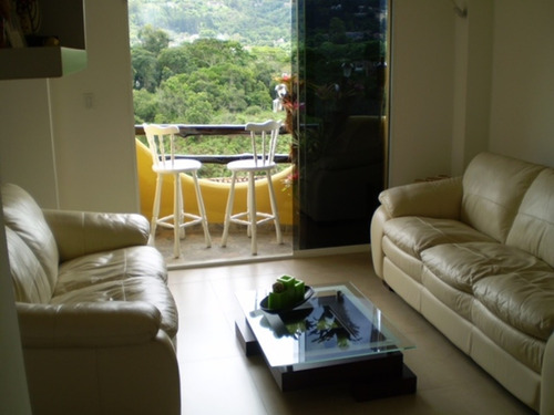 Vendo Bello Duplex 117m²-3h+2b+1bv+2p+aa+vista-calle Tranquila-la Union 