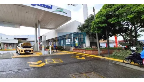Local En El Norte De Cali - Plazoleta En Servicentro Menga