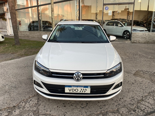 Imagen 2 de 14 de Volkswagen Virtus Trendline 1.6 Msi Vehiculosdeloeste