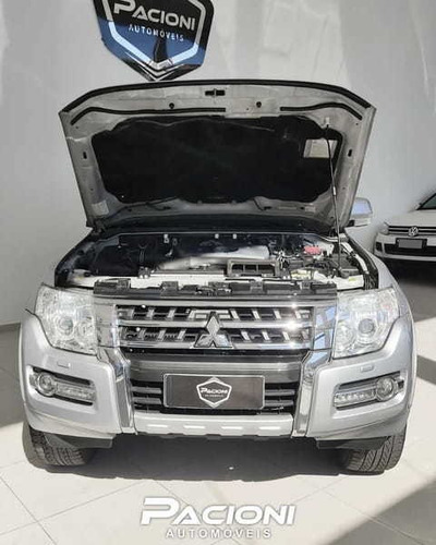 Imagem 6 de 9 de Mitsubishi Pajero 3.2 Hpe Full 4x4 16v Diesel 4p 7 Luga