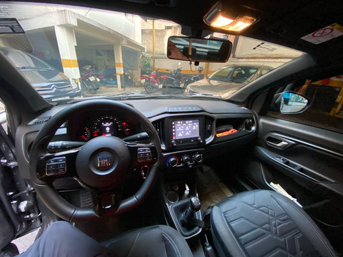 Fiat Strada 1.3 Volcano Cab. Dupla 16v Flex 4p