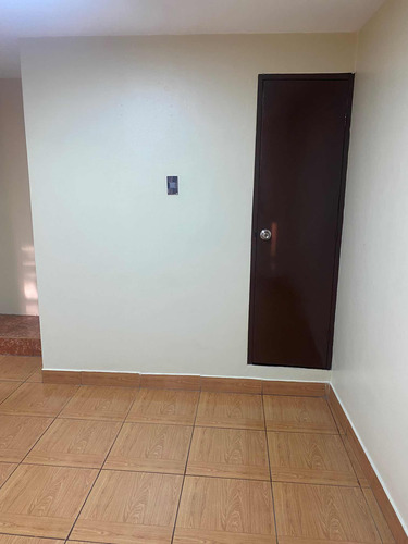 Alquilo Mini Depa ( Incluye Servicios) X Alt. C 3 De La Av. La Molina X Atento Peru