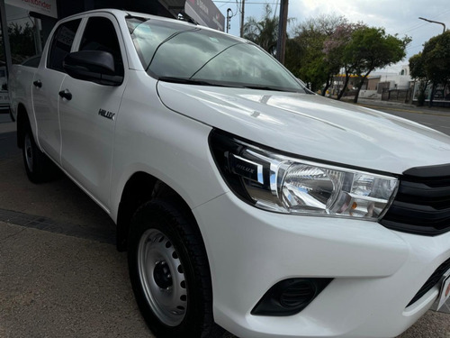 Toyota Hilux 2.4 Cd Dx 150cv 4x2