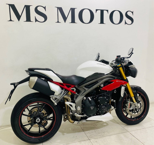 Imagem 2 de 7 de Moto