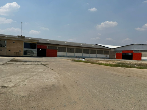 Sky Group, Vende Galpón Industrial Ubicado En La Zona Industrial Los Guayos, Valencia. Jose R Armas. 