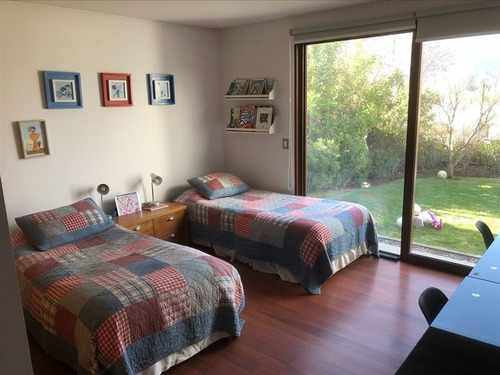 Imagen 12 de 14 de Casa En Venta De 4 Dorm. En Lo Barnechea / Camino Real