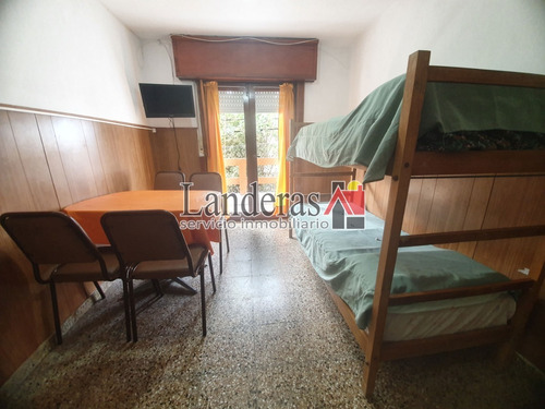 Imagen 10 de 29 de Venta En Block - 3 Locales + 8 Departamentos De 2 Y 1 Amb. - Una Cuadra Del Mar