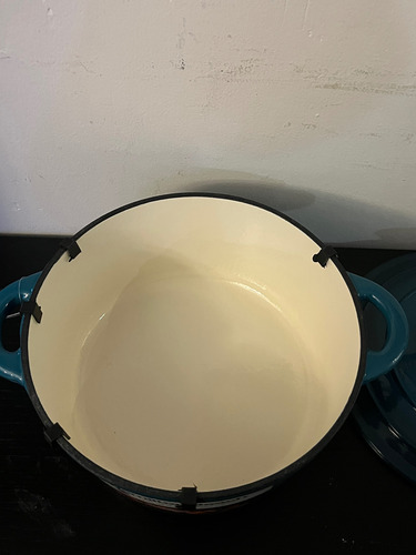 Olla, Horno Hamilton Beach Hierro Fundido Y Esmaltado 5.2 L Azul Verdoso (Usado)