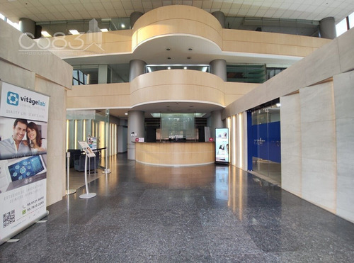 Renta - Oficina - Magnocentro 5 - 300m2 - Piso 1