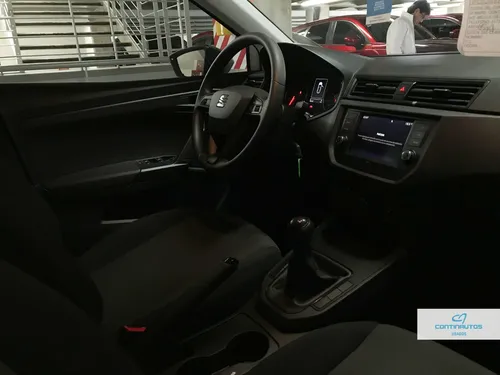 Seat Arona Reference