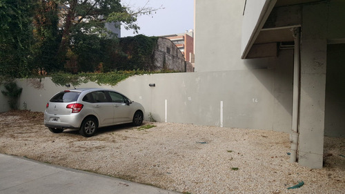 Imagen 7 de 11 de Cocheras Cubiertas En Centro De Tigre A Metros De Av. Italia
