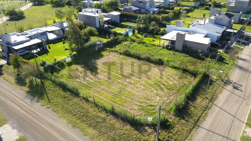 Venta | Lote Doble En Esquina - Acequias Del Aire, Roldan