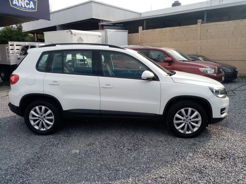 Imagen 11 de 12 de Tiguan Sport 2015 De Cochera