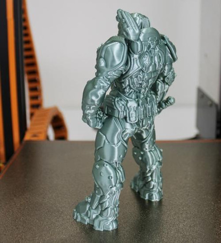 Action Figura Doom Eternal Colecionável Decoração Estátua