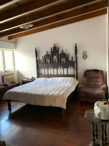 Imagen 5 de 12 de Casa En Venta En Prados Del Este 21-11818 Caro Fermoso 0424-2083128