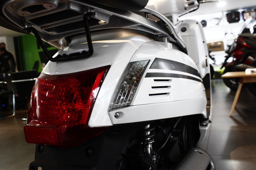 Imagen 14 de 20 de Kymco Like 125 2023 - Entrega Inmediata- 12c Sin Recargo