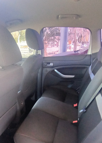 Fors Kuga 2.5t Trend 4x4
