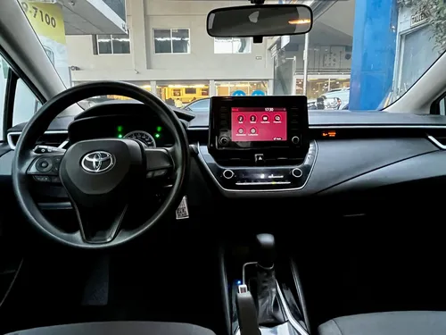 Toyota Corolla 1.8 Base Cvt