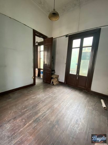 Imagen 2 de 4 de Venta Edificio Centro Braglia 787l