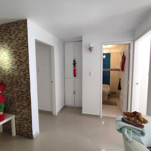 Imagen 12 de 13 de Bello Apartamento Situado En El Conjunto Alta Vista , Lomas De Urquia