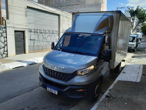 Iveco Daily 35150 2021 Baú Único Dono Completa Revisada