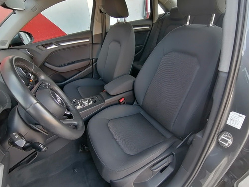 Imagen 12 de 15 de Audi A3 2018 2.0 Sedán L Dynamic At Dsg