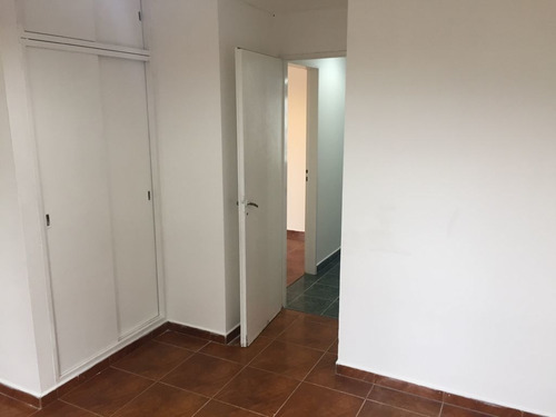 Imagen 11 de 14 de Venta Departamento 3 Ambientes En Villa Luzuriaga!!!
