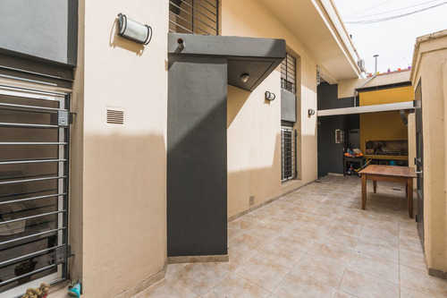 Imagen 10 de 30 de Venta Casa De Pasillo Pichincha
